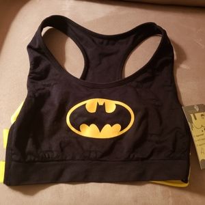 Women's Batman sports bra top shirt cosplay size small Spencer's NWT